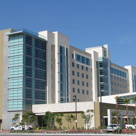 Embassy Suites Ontario - Airport Exteriér fotografie