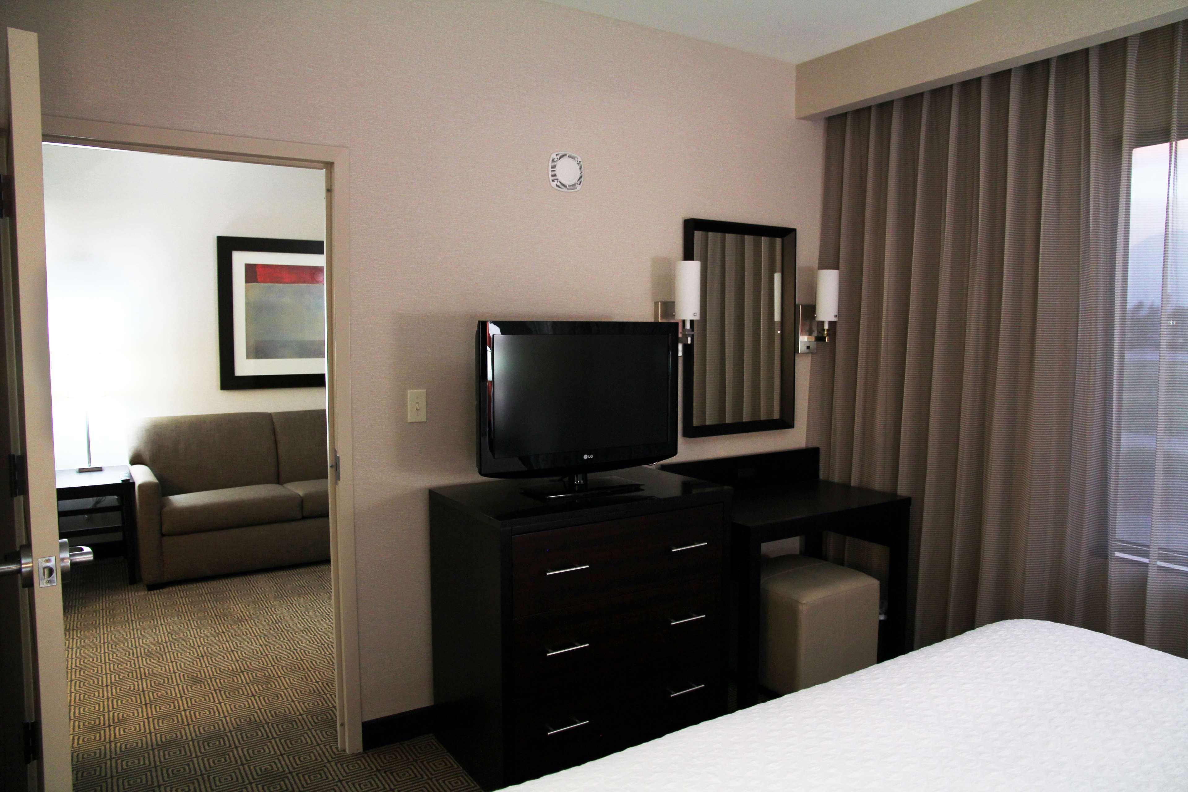 Embassy Suites Ontario - Airport Pokoj fotografie