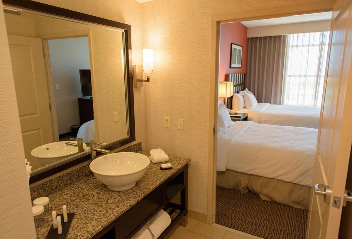 Embassy Suites Ontario - Airport Exteriér fotografie