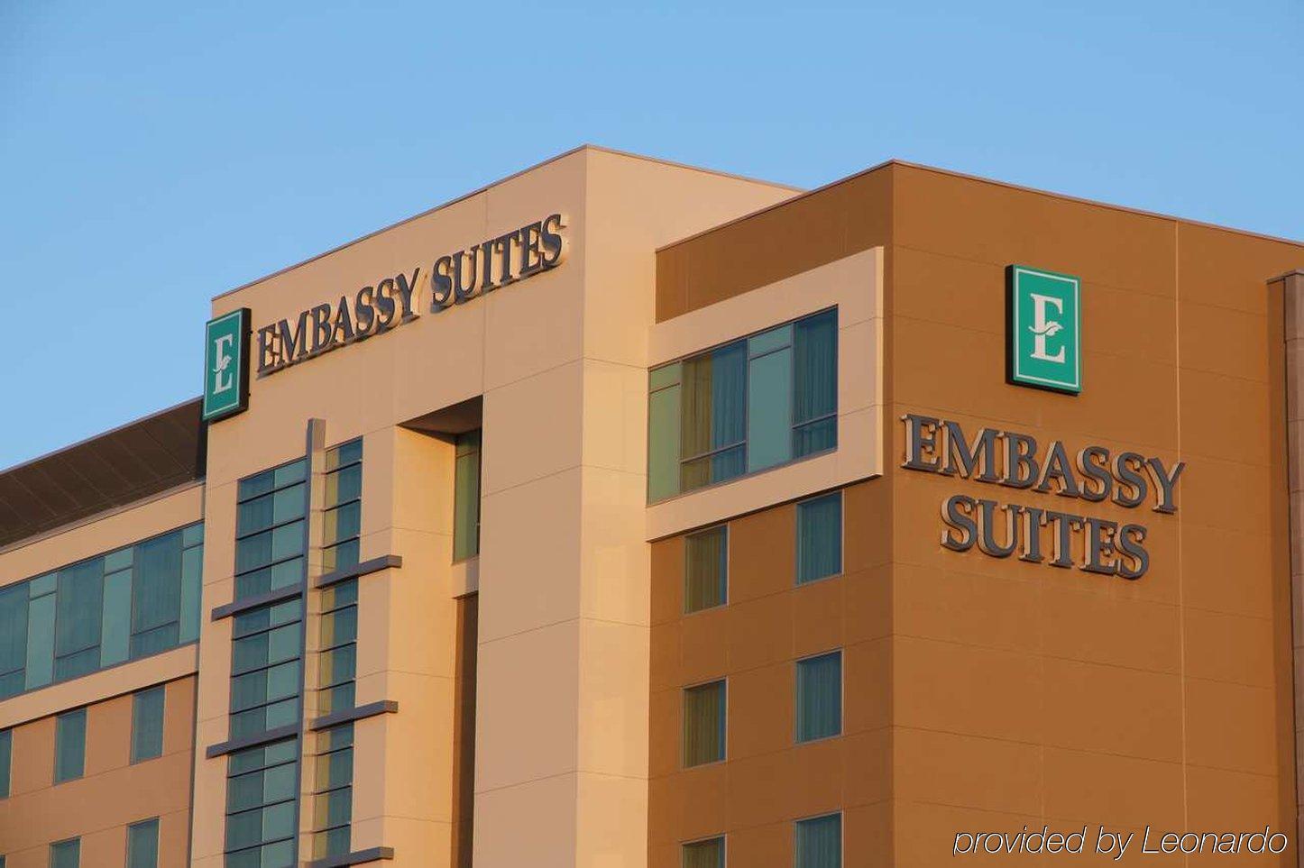 Embassy Suites Ontario - Airport Exteriér fotografie